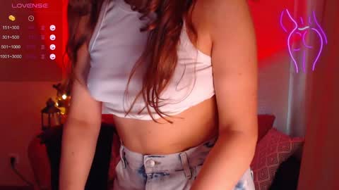 Snapshot of onehotbigass chatting on December 22, 8:47 pm ONLINE online show from December 22, 8:47 pm