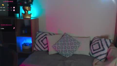  ONLINE   online show from November 26, 10:11 pm