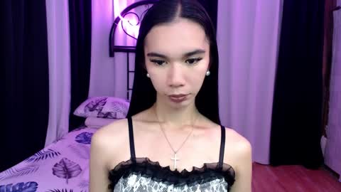 Snapshot of onicka_iha chatting on January 19, 1:44 pm Alexa online show from January 19, 1:44 pm