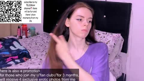 only_sarah1 online show from January 8, 12:17 am