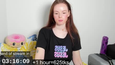 only_sarah1 online show from May 14, 11:10 pm