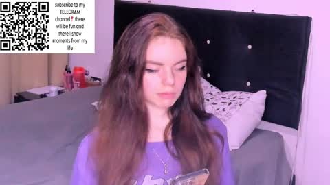 only_sarah1 online show from December 29, 12:52 am