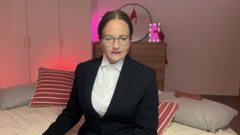 The cutest model on this site online show from July 20, 6:30 pm
