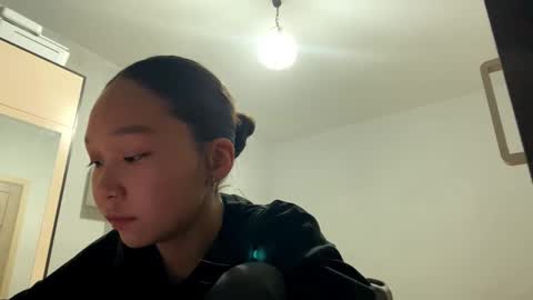 Snapshot of oracowee chatting on October 5, 4:23 pm Miha online show from October 5, 4:23 pm