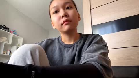 Snapshot of oracowee chatting on September 12, 9:07 am Miha online show from September 12, 9:07 am