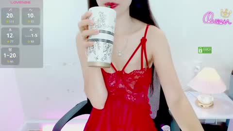 Candy online show from May 19, 1:34 am