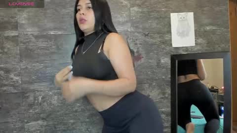 Oriana online show from May 5, 1:52 am