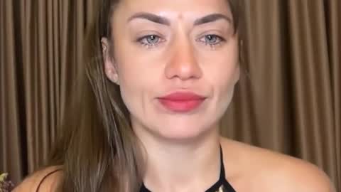 Aksya online show from March 25, 3:37 pm