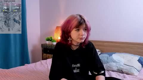 Ashley online show from November 17, 6:30 pm