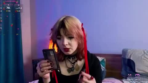 Ashley online show from October 31, 6:12 pm