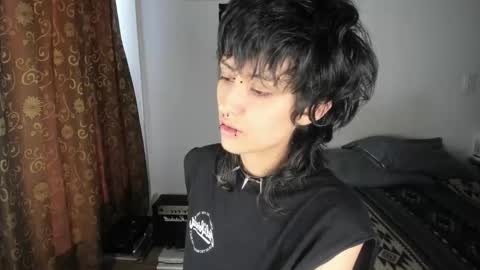 Otto 3 online show from February 2, 4:17 pm