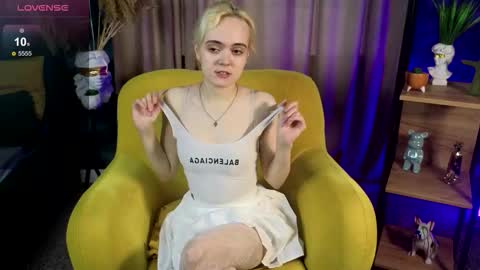 Oxcy online show from March 25, 6:16 am