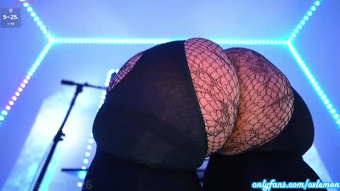 oxlemon online show from January 13, 2:06 am