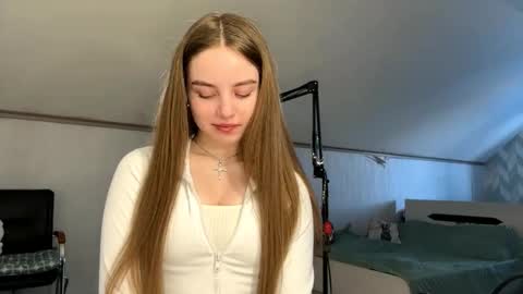 Kate online show from March 16, 9:24 am