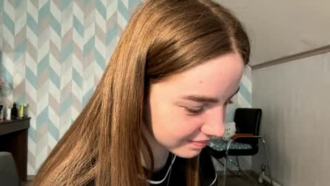 Kate online show from April 1, 4:46 am