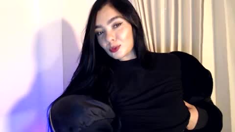 Page 3 online show from February 4, 12:08 am