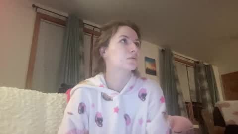 paisleysnowxo online show from November 23, 3:53 am