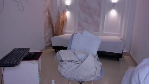 pamela online show from October 10, 10:14 pm