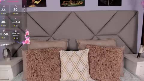 Pamela Duque  online show from September 13, 9:56 pm