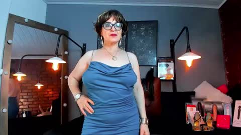 pamela_mature41 online show from March 23, 2:18 am