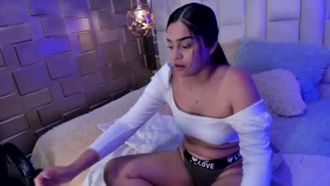 pamela_richardson online show from July 2, 8:15 pm