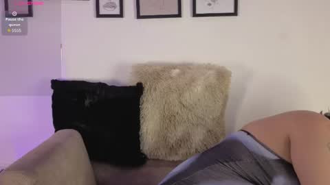 pamela_tomas4 online show from June 27, 2:01 pm