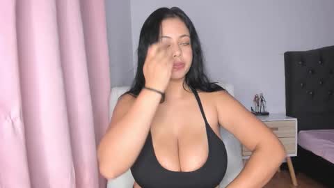 Snapshot of pamela_trouble chatting on October 1, 12:37 am pamela_trouble online show from October 1, 12:37 am