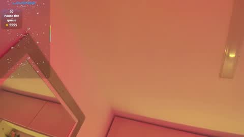  P A M  online show from December 16, 9:09 pm