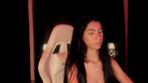  P A M  online show from May 20, 4:09 am
