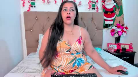 Pamela online show from December 17, 8:10 pm