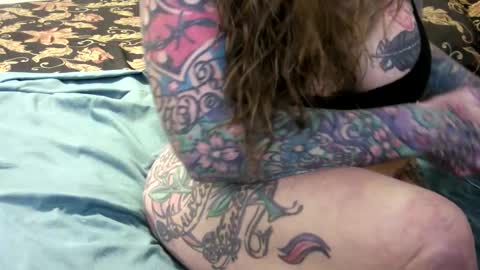 PAMELA GUNNS online show from February 8, 12:58 am