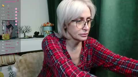 pamellamurphy online show from May 14, 11:54 pm