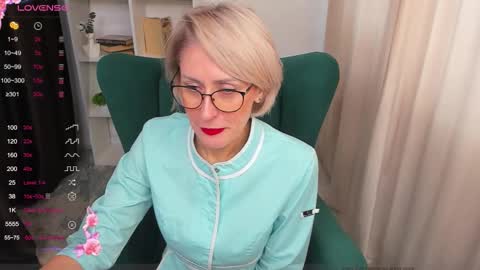 pamellamurphy online show from October 15, 7:33 am