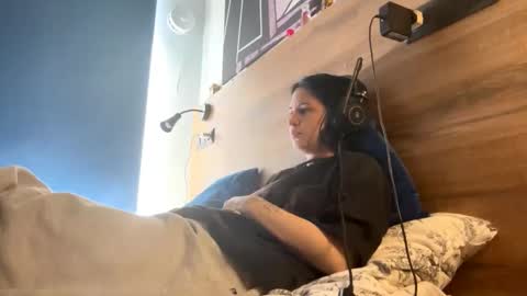 Kate online show from April 9, 9:15 am