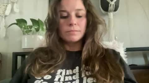 Pantiesofthefae online show from May 12, 9:32 pm