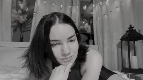 Snapshot of pantykrist chatting on September 8, 8:41 pm Kristina Kriss online show from September 8, 8:41 pm