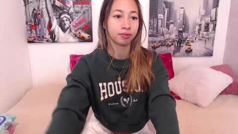 Paola online show from November 14, 12:16 pm