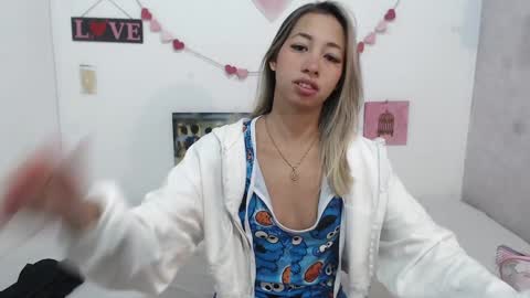 Paola online show from January 27, 11:54 am