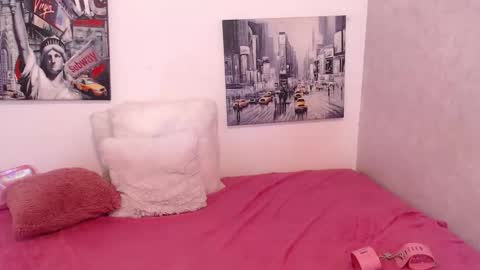 Paola online show from January 5, 5:27 pm