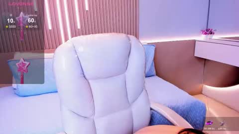 Amy and my doll online show from February 19, 3:50 am