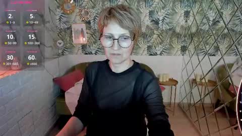 Paris online show from August 5, 6:47 pm