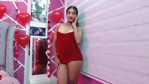 paris online show from February 14, 2:44 pm