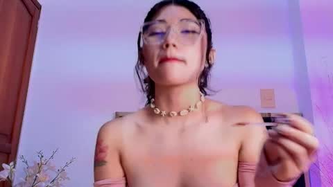 Paris Flower online show from April 2, 1:41 pm