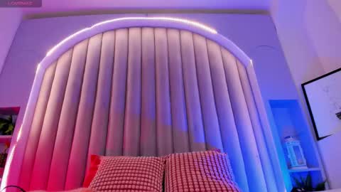 PARIS online show from March 10, 8:24 pm