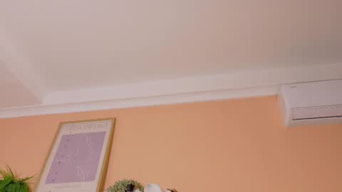 PARIS online show from March 26, 9:05 pm