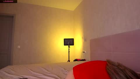 Patricia online show from September 15, 3:53 pm