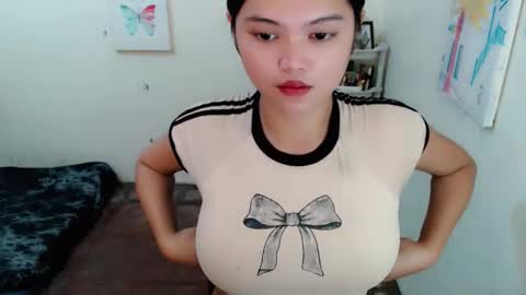 Patricia online show from May 7, 7:17 pm