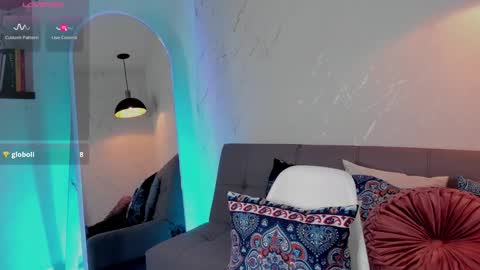 pau_star_ online show from January 10, 5:45 am