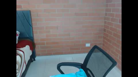 paula__117 online show from May 21, 9:24 pm