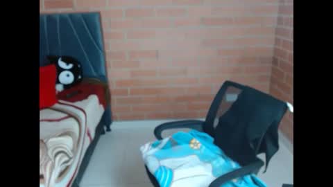 paula__117 online show from May 22, 9:57 pm